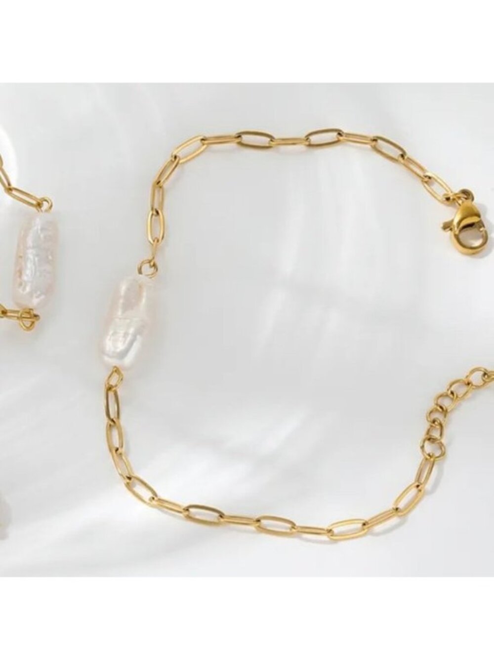 Lovely Baroque Pearl Bracelet Gold Paperclip Chain Waterproof Stacking Bracelet